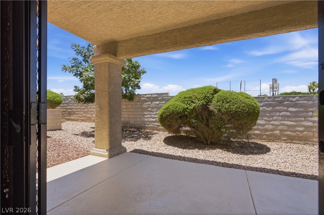 251 North Cimarron Road Property Photo 29