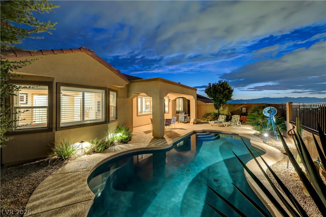 2586 Kinghorn Place