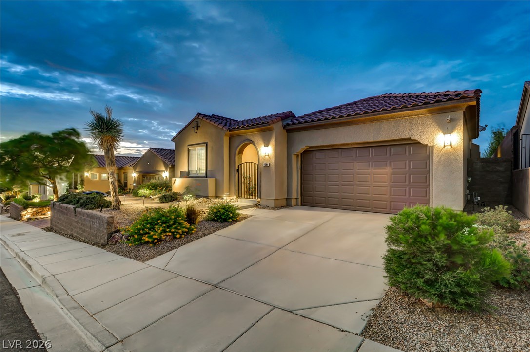 2586 Kinghorn Place Property Photo 4