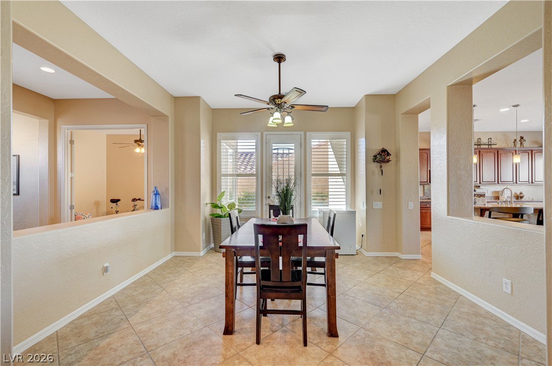 2586 Kinghorn Place Property Photo 10