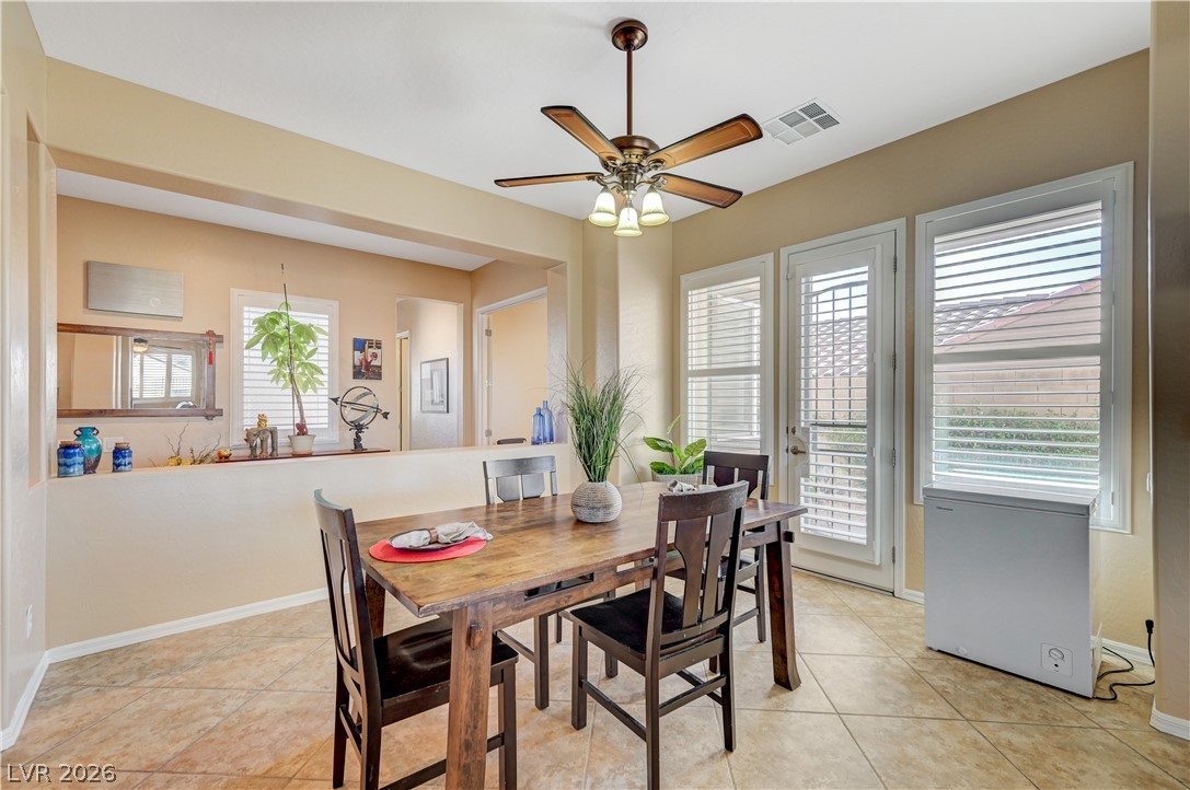 2586 Kinghorn Place Property Photo 11