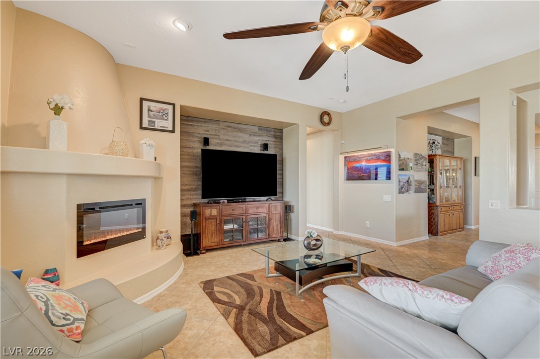 2586 Kinghorn Place Property Photo 15