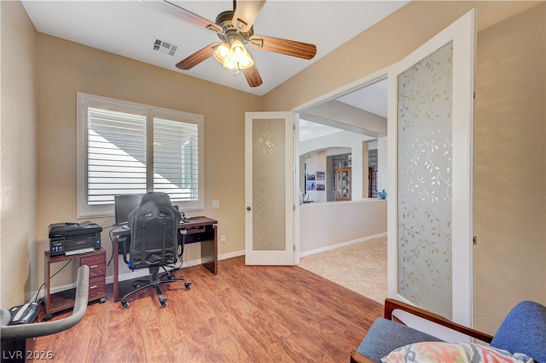 2586 Kinghorn Place Property Photo 30