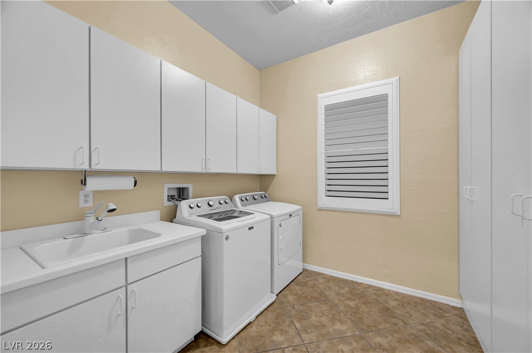 2586 Kinghorn Place Property Photo 39