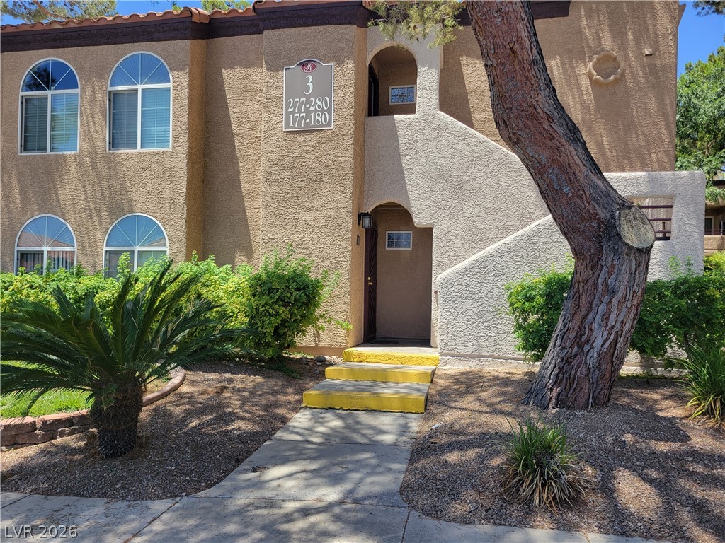9325 West Desert Inn Road 178 Property Photo 1