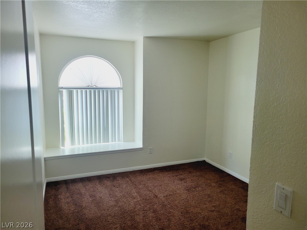 9325 West Desert Inn Road 178 Property Photo 12