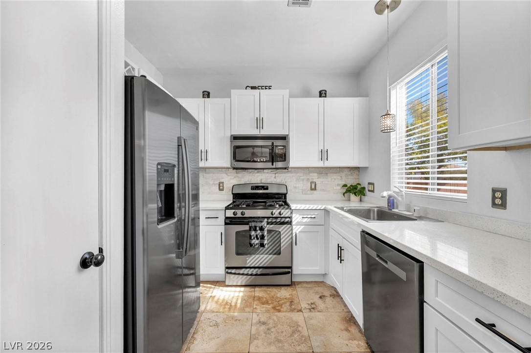 136 Samantha Rose Street Property Photo 11