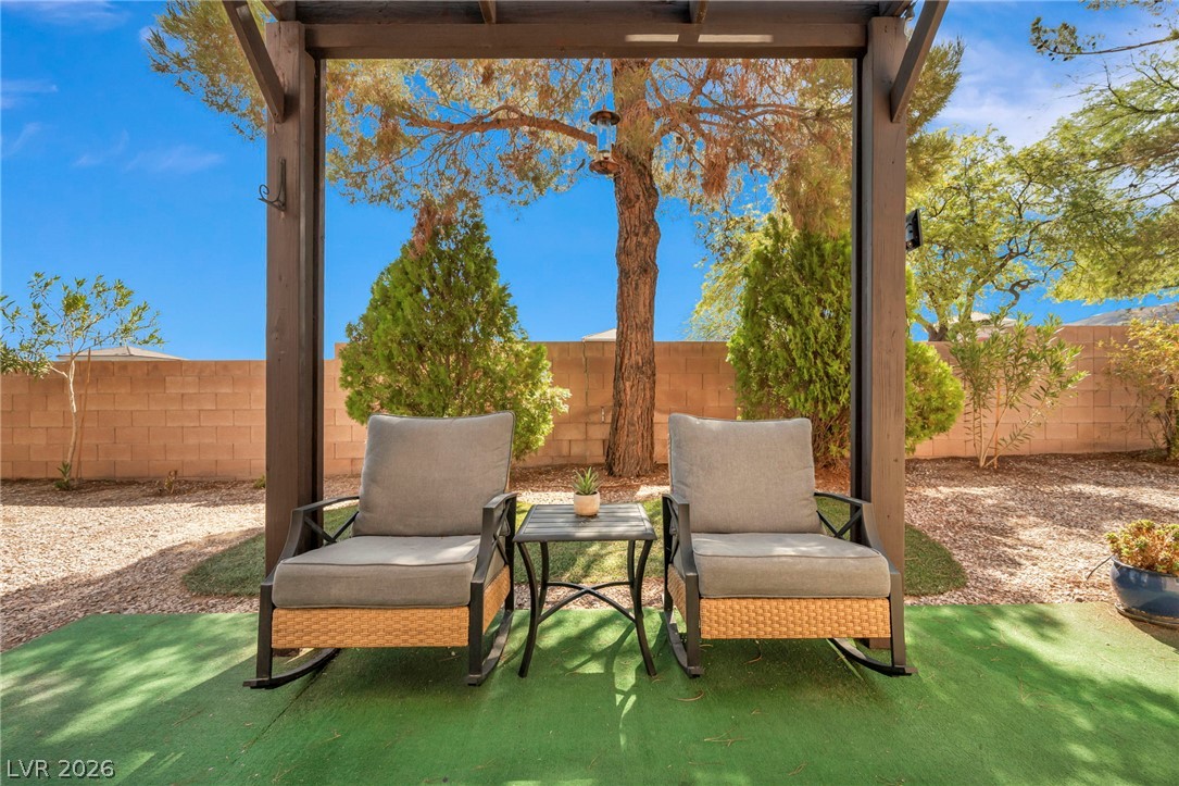 136 Samantha Rose Street Property Photo 27