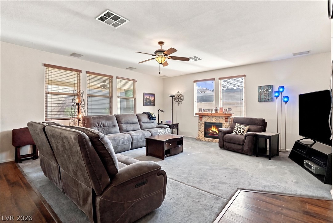 3160 Mclennan Avenue Property Photo 3