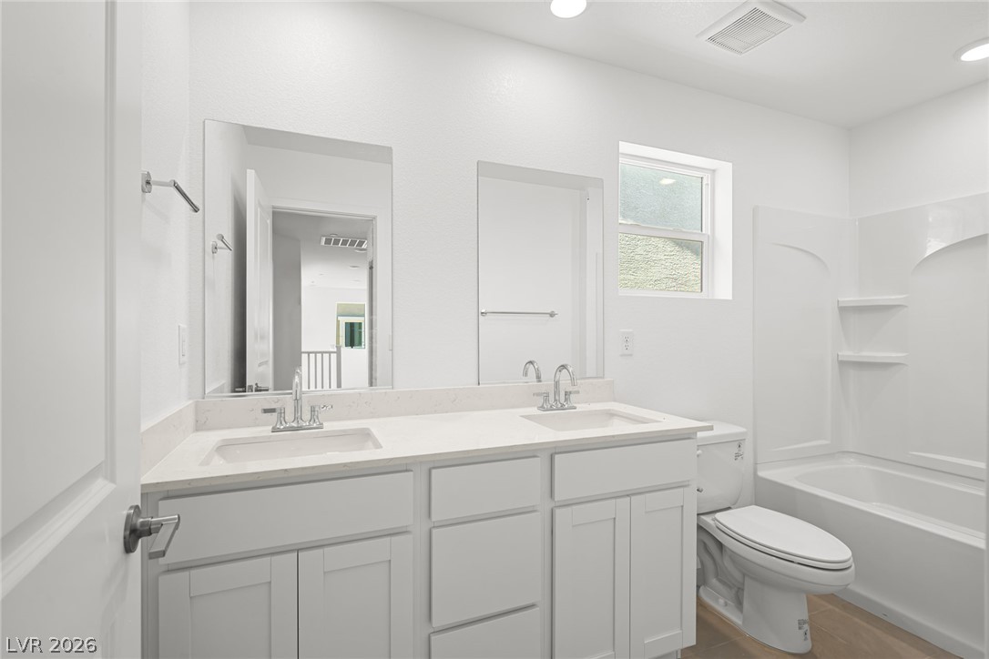 10772 Birch Meadows Avenue Property Photo 5