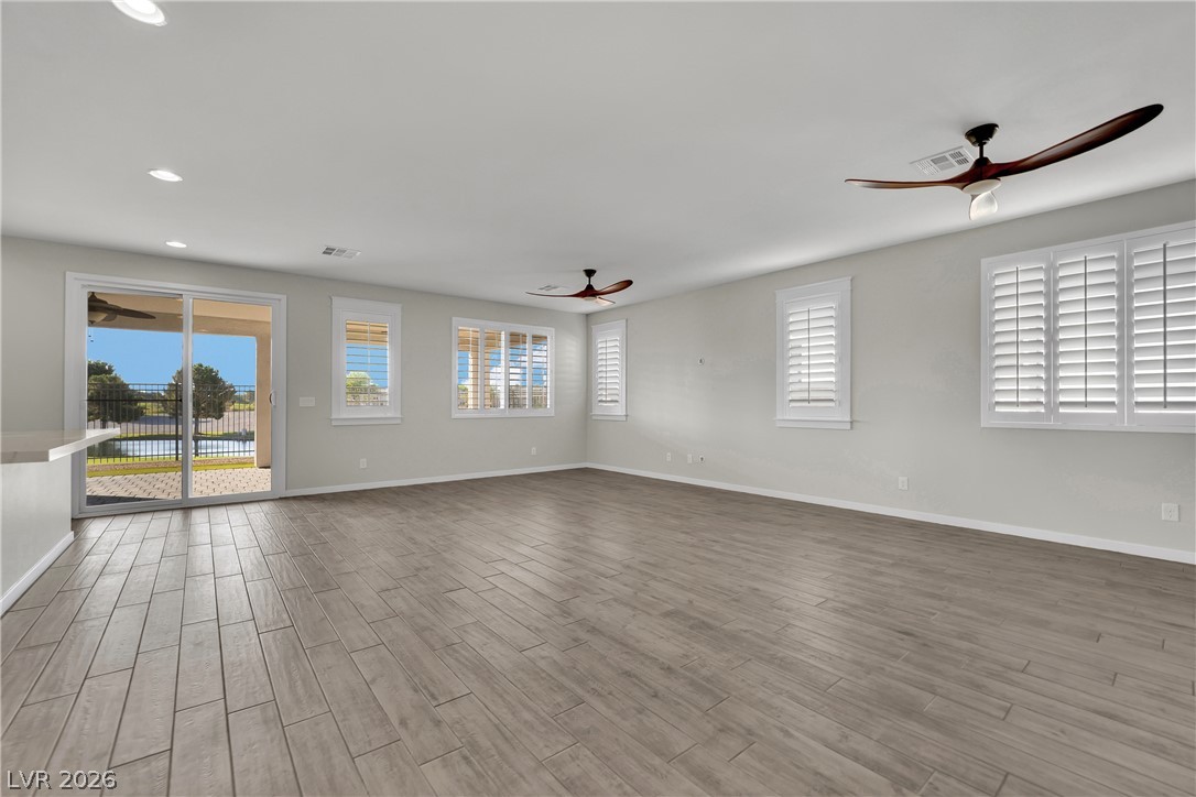 4787 East Beacon Ridge Drive Property Photo 5