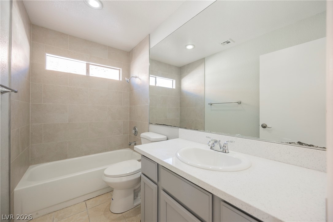 2420 Rice Flower Circle Property Photo 32