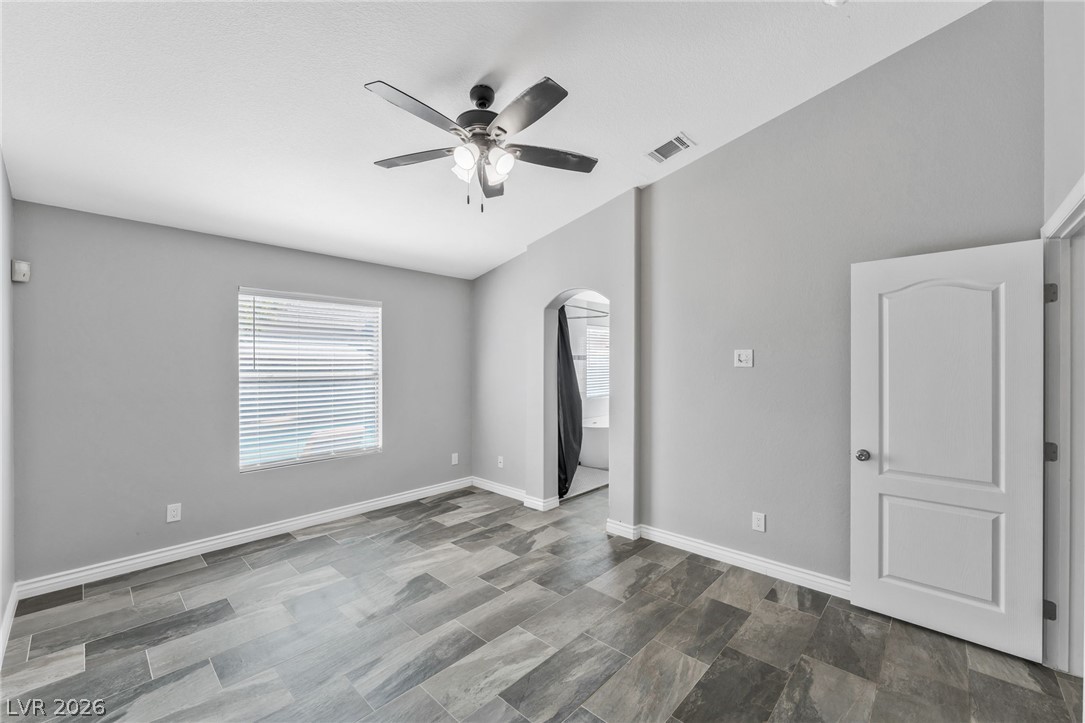 5308 Dana Springs Way Property Photo 17