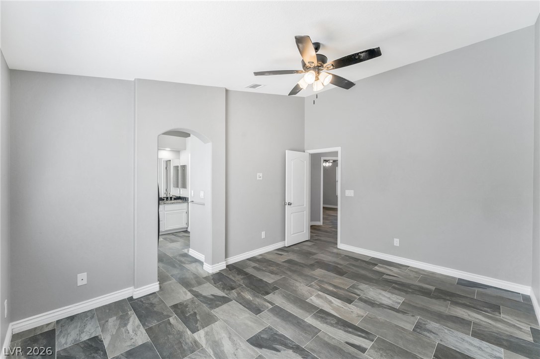 5308 Dana Springs Way Property Photo 18