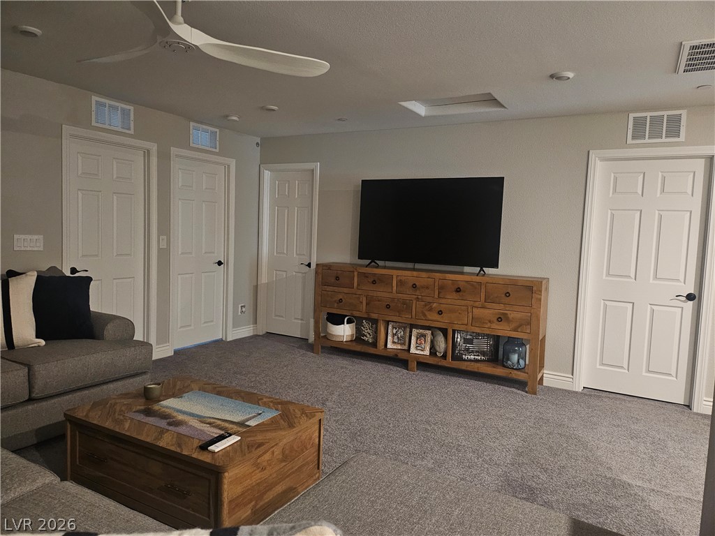 481 Filaree Place Property Photo 5