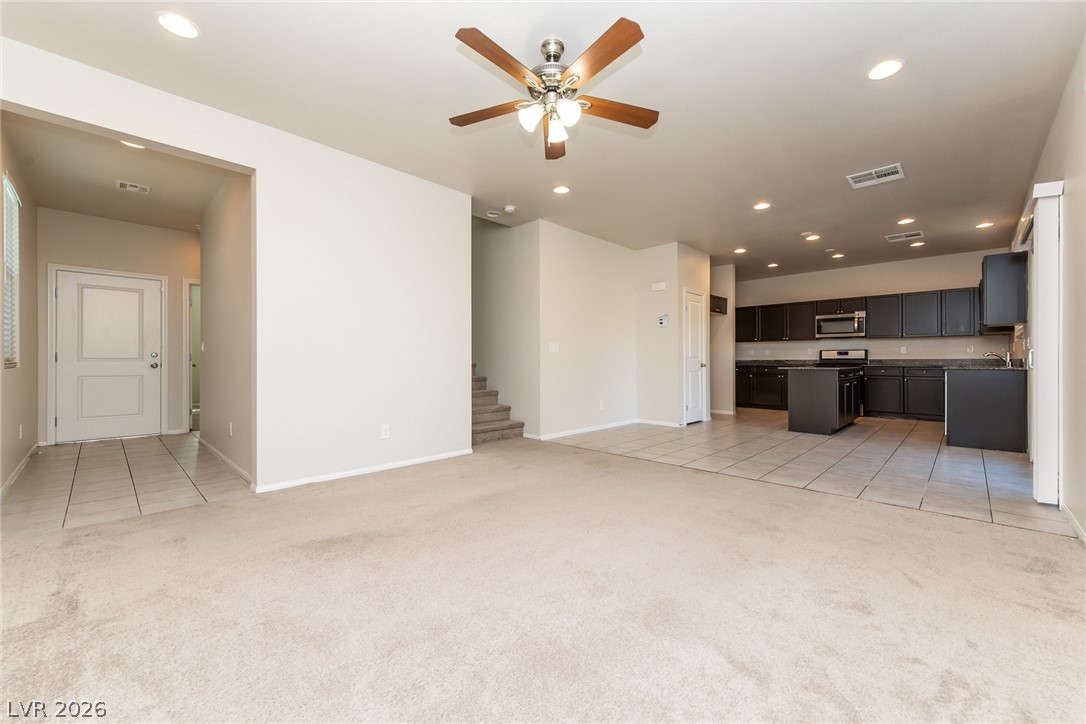 5729 Artesia Fountain Street Property Photo 8
