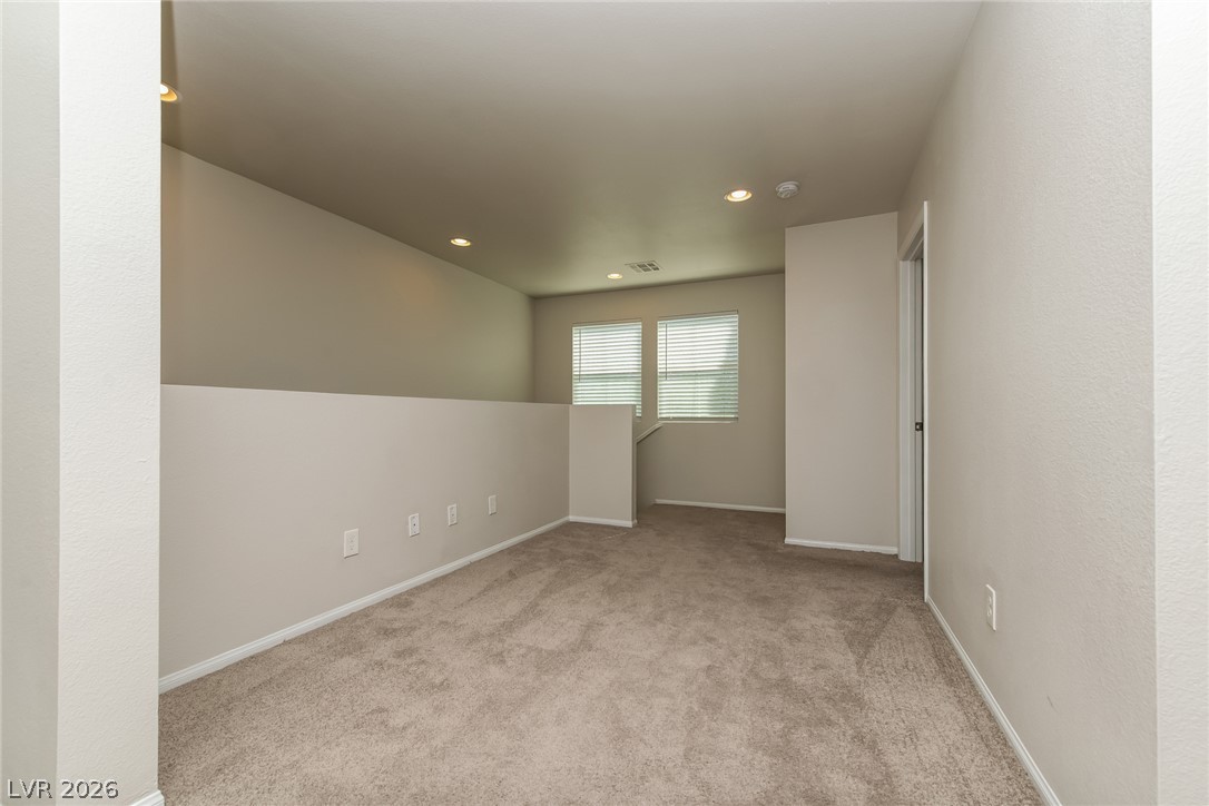 5729 Artesia Fountain Street Property Photo 13