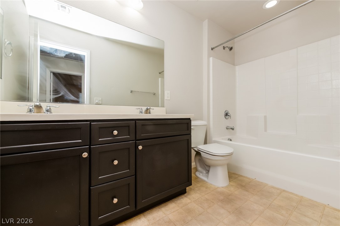 5729 Artesia Fountain Street Property Photo 22