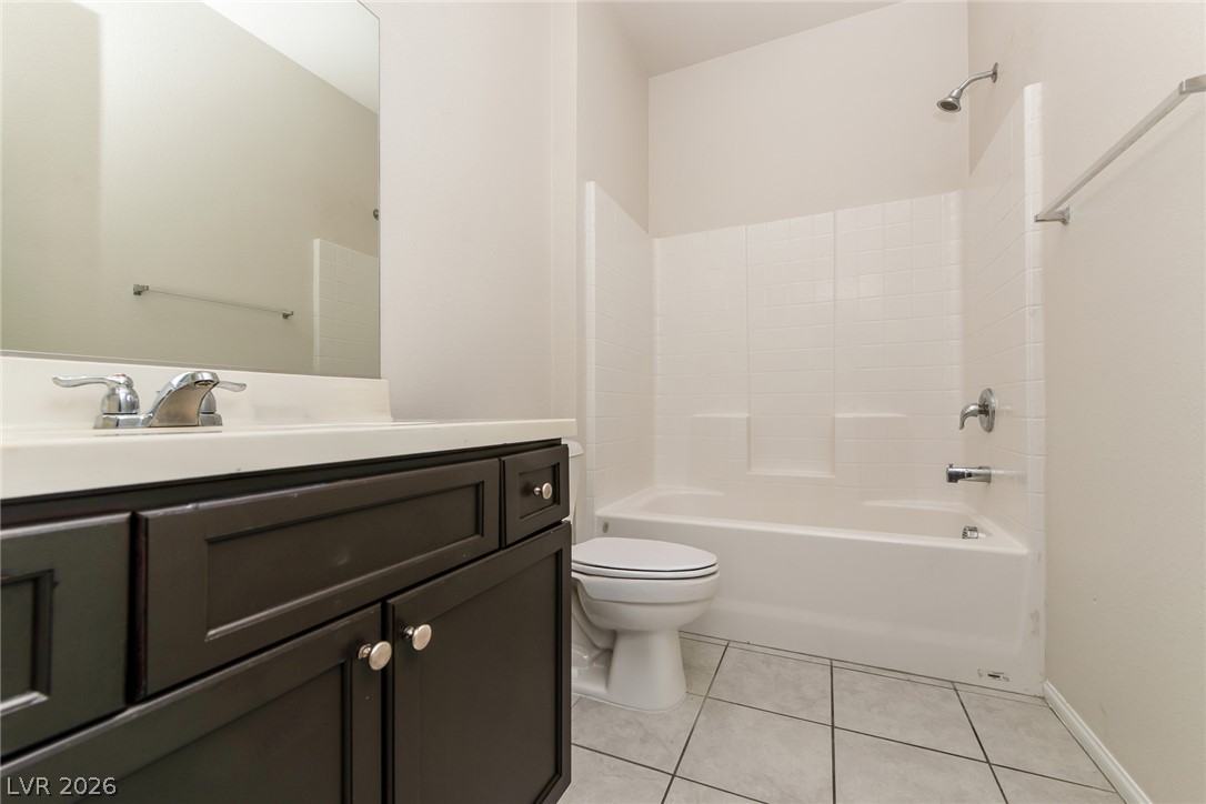 5729 Artesia Fountain Street Property Photo 23
