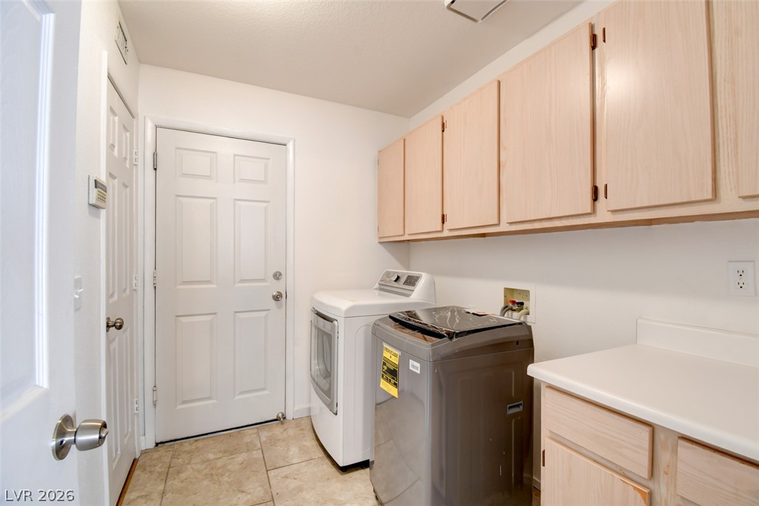 1334 Pine Terrace Court Property Photo 7