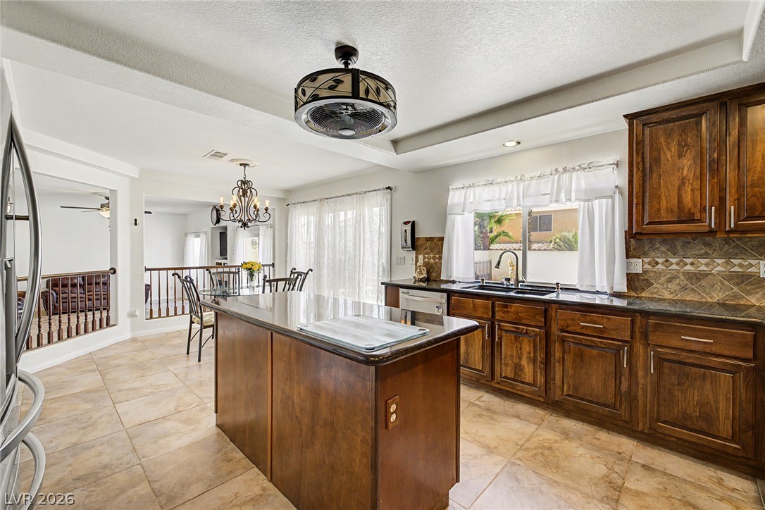 664 Pacific Star Court Property Photo 11