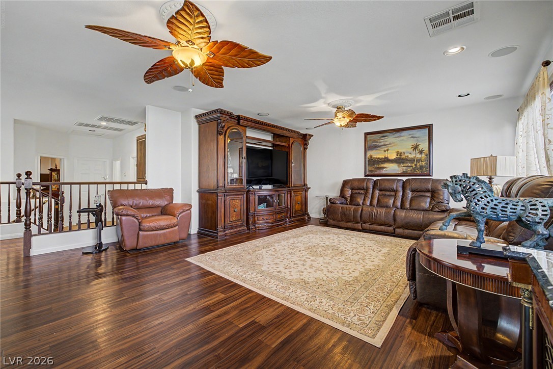 664 Pacific Star Court Property Photo 22