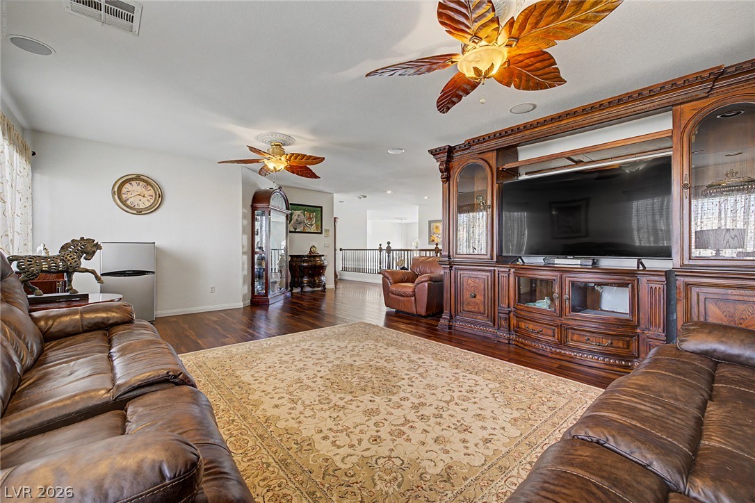 664 Pacific Star Court Property Photo 24