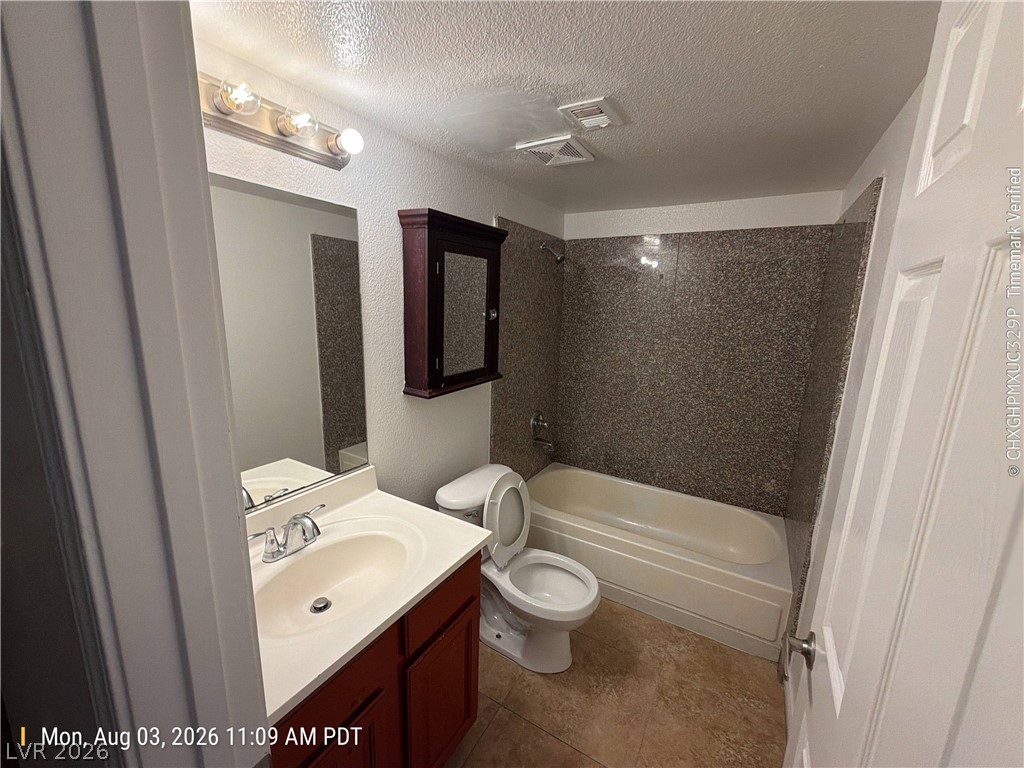 5161 River Glen Drive 145 Property Photo 8