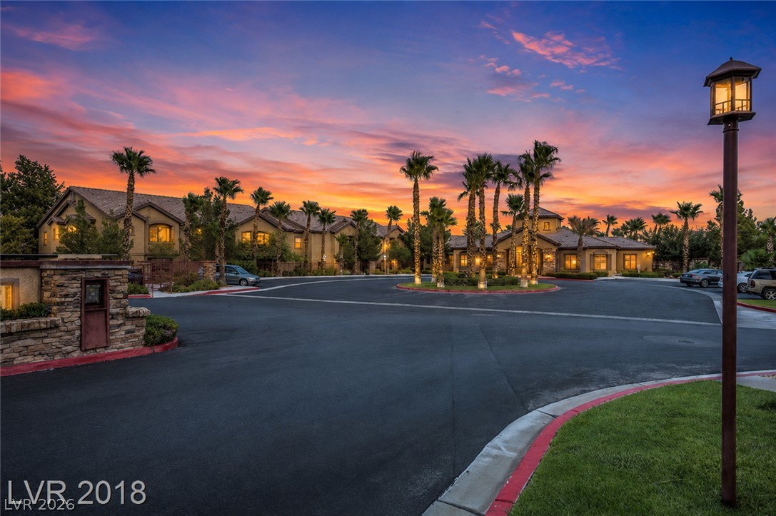2810672 Property Photo 1