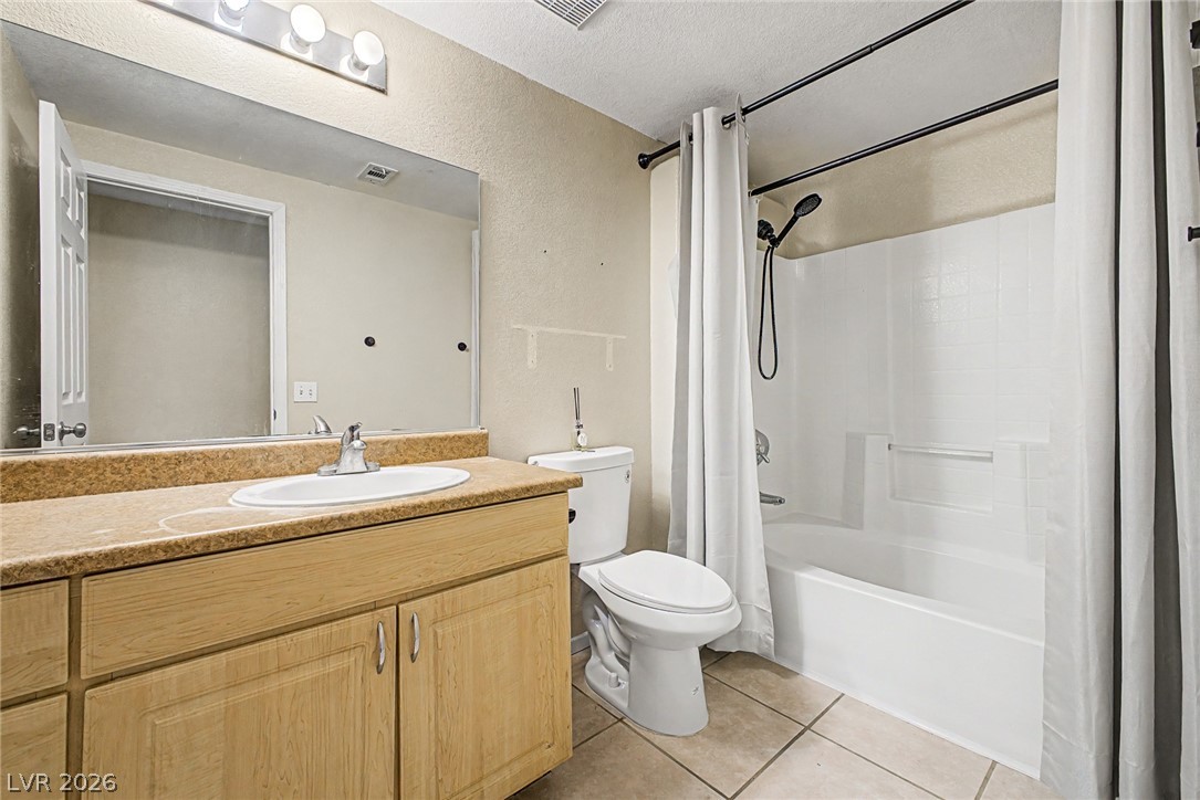 8250 North Grand Canyon Drive 2179 Property Photo 16