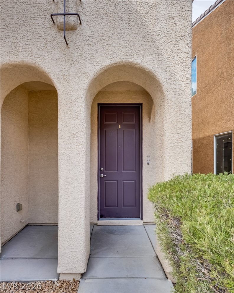 9360 Netherfield Avenue Property Photo 4