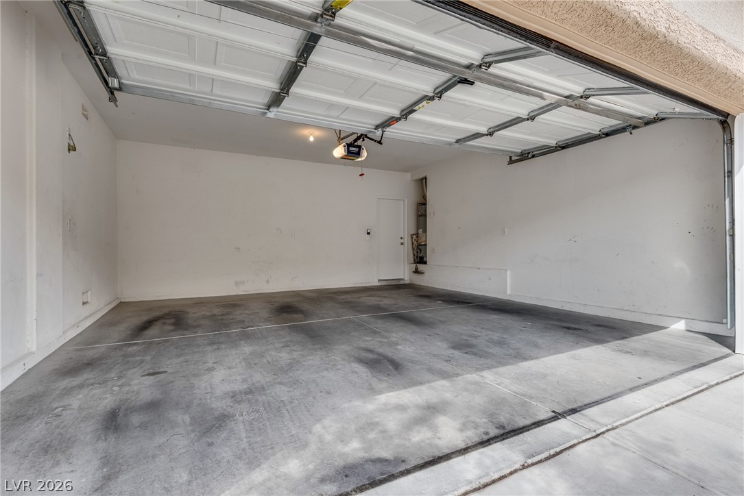 9360 Netherfield Avenue Property Photo 32