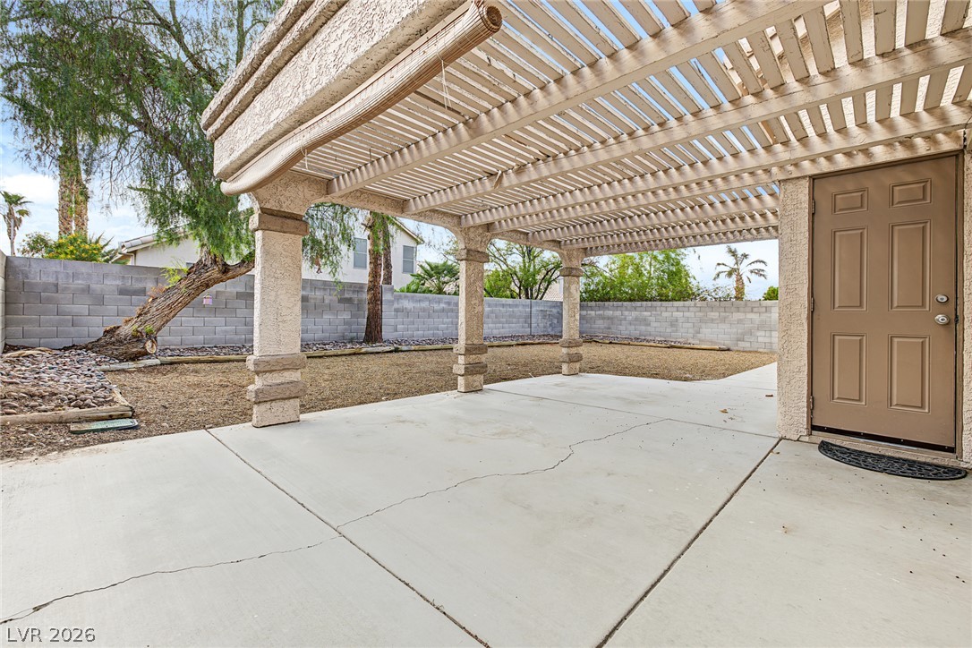 9045 Flutell Court Property Photo 26