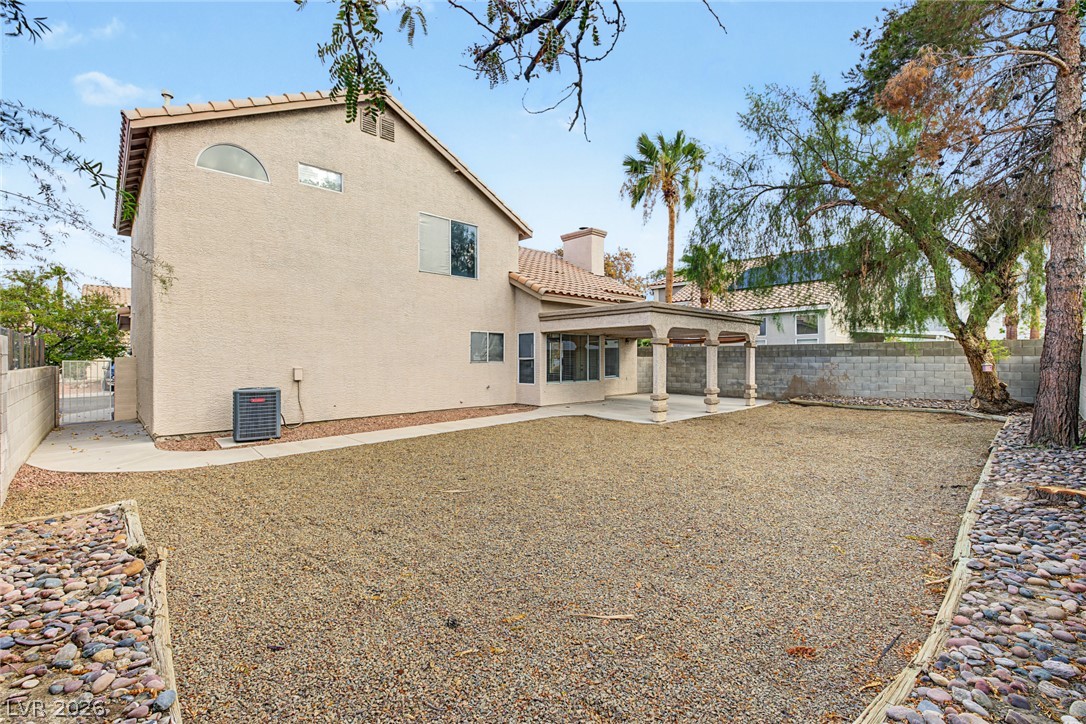 9045 Flutell Court Property Photo 28