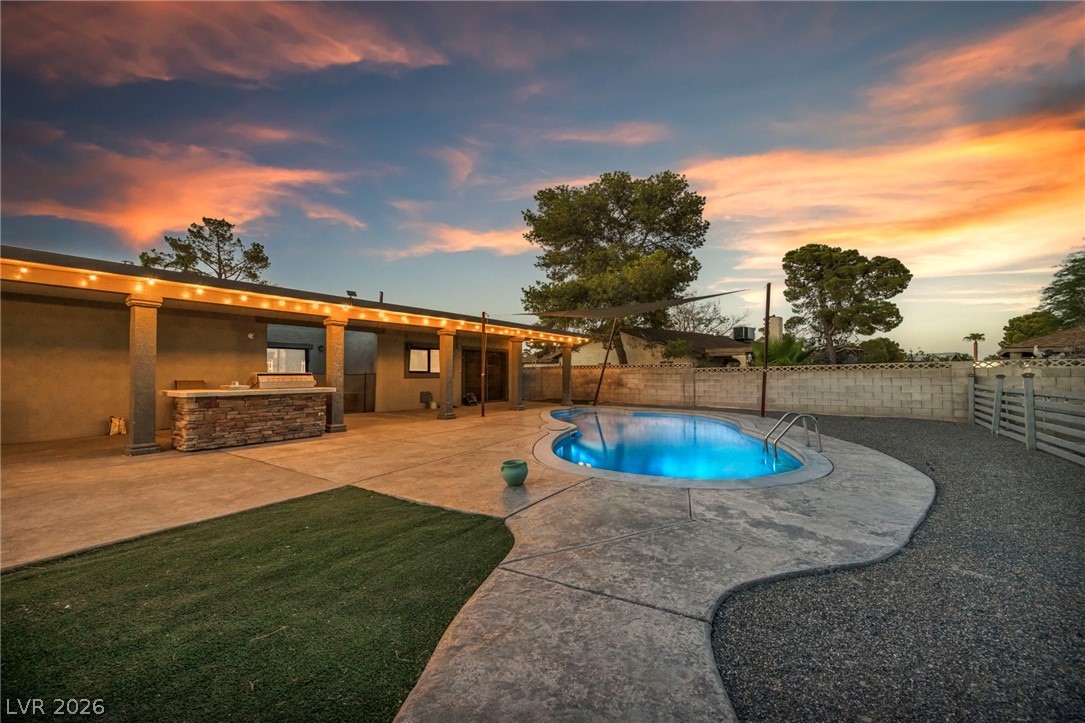 5505 Avenida Vaquero Property Photo 10