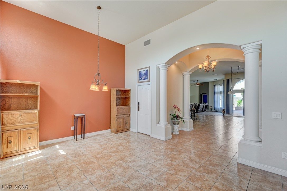 6404 Tigers Lair Court Property Photo 6