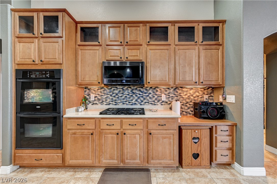6404 Tigers Lair Court Property Photo 22