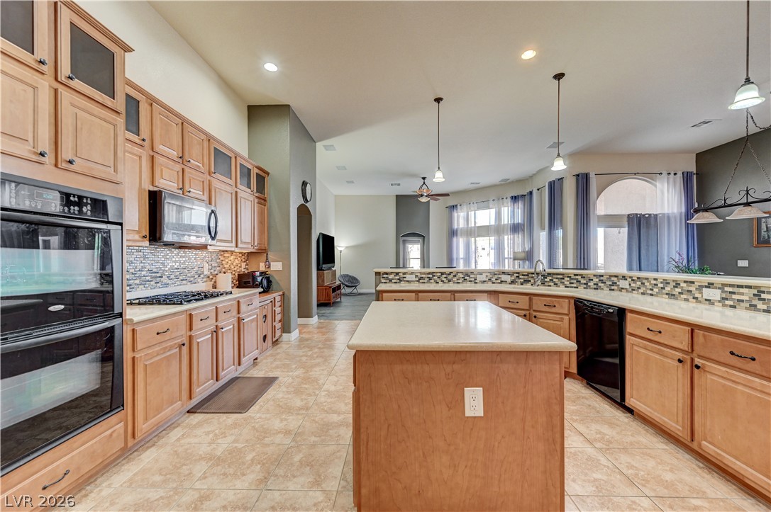 6404 Tigers Lair Court Property Photo 26