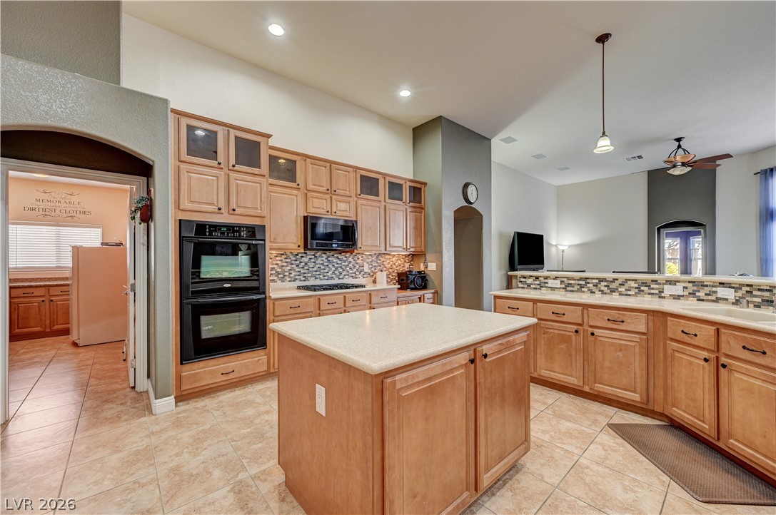 6404 Tigers Lair Court Property Photo 27