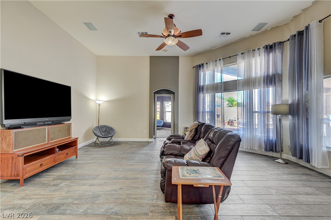 6404 Tigers Lair Court Property Photo 34