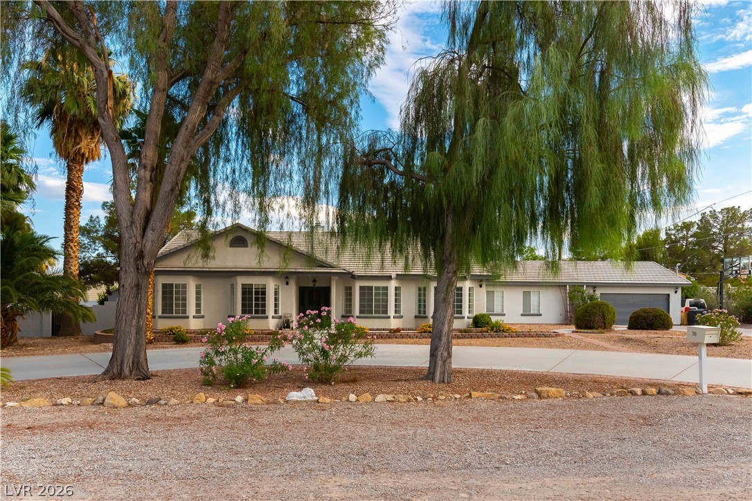 7245 West Verde Way Property Photo 3
