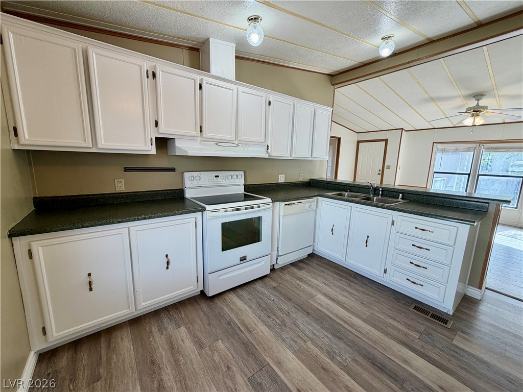 230 Shoshone Lane Property Photo 7