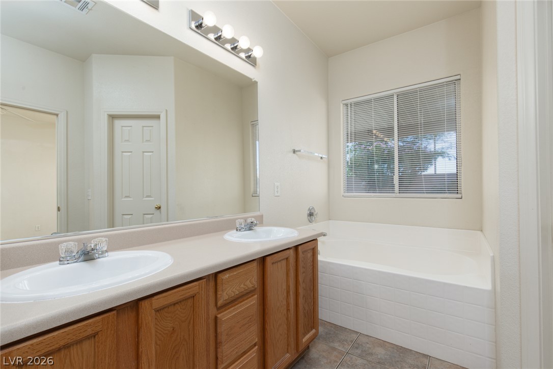 10991 Pumpkin Ridge Avenue N/a Property Photo 21