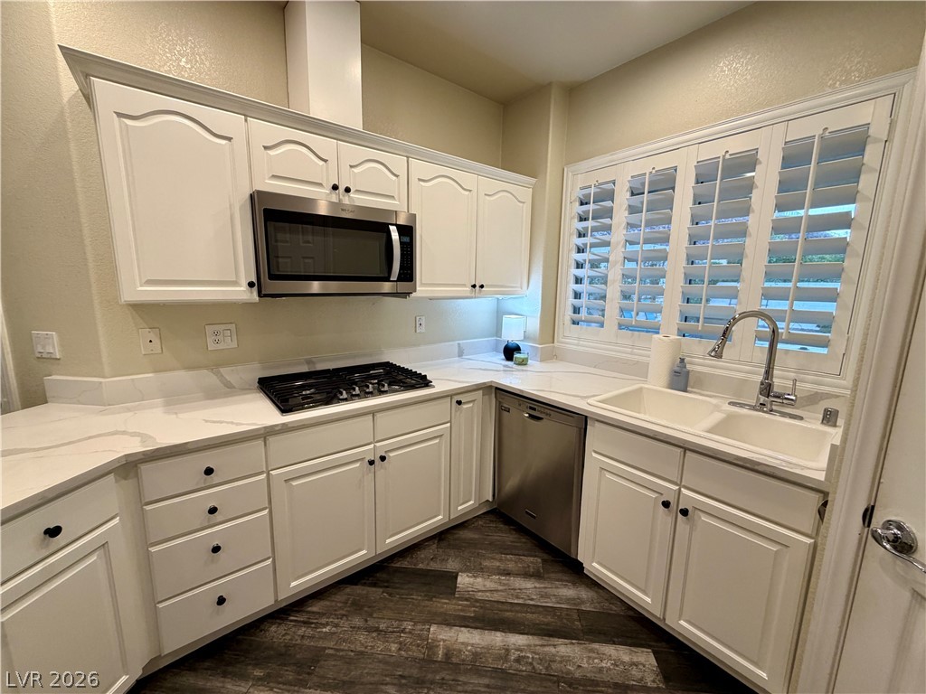 1135 Calico Ridge Drive Property Photo 13