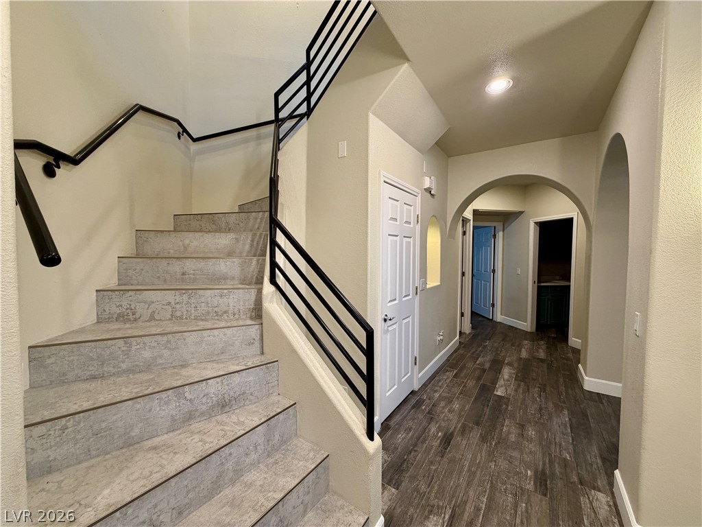 1135 Calico Ridge Drive Property Photo 19