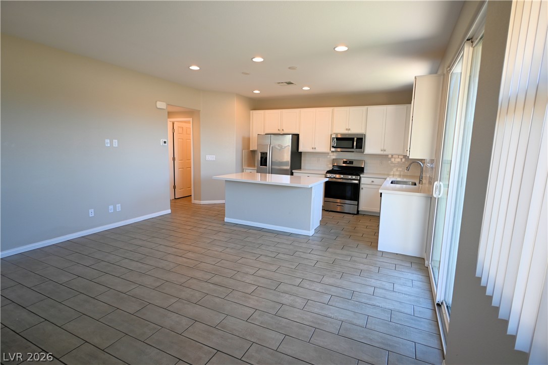 10205 Starlit Canyon Court Property Photo 11