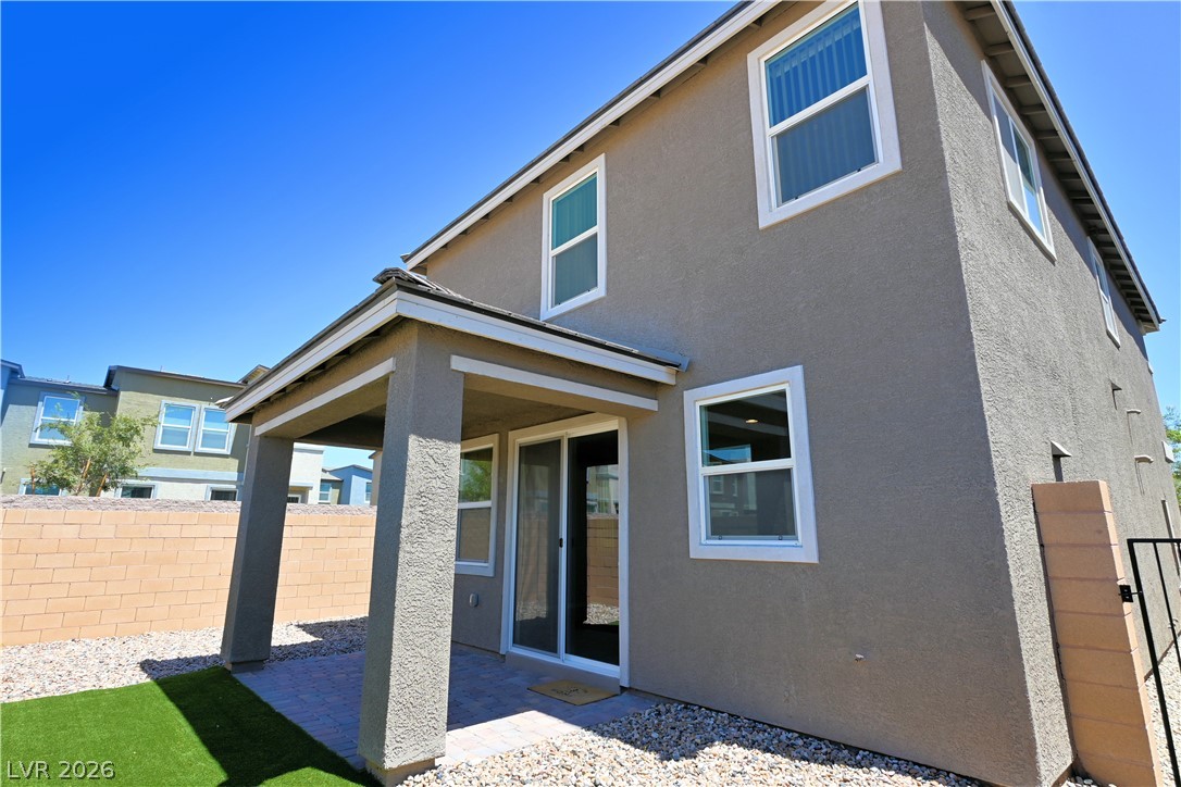 10205 Starlit Canyon Court Property Photo 32