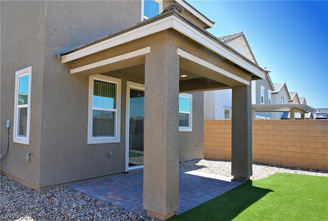 10205 Starlit Canyon Court Property Photo 33