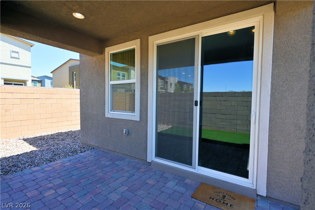 10205 Starlit Canyon Court Property Photo 34