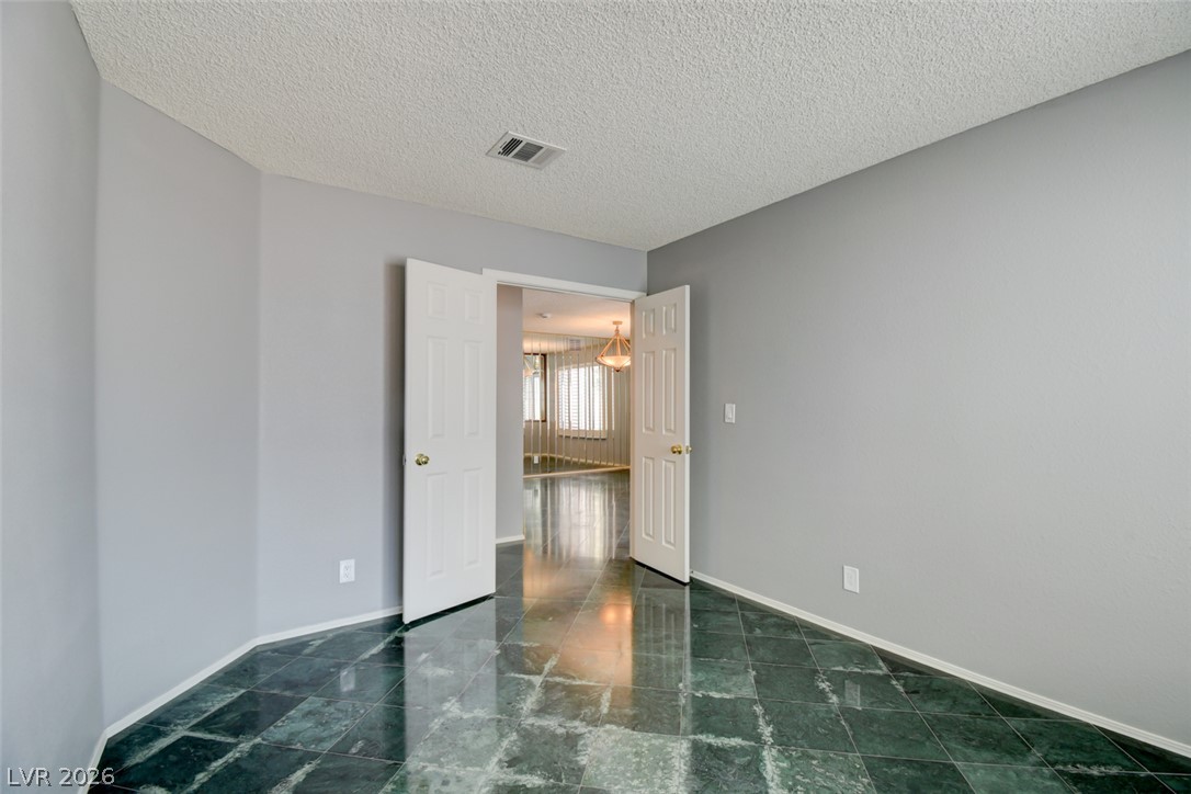 6401 Morley Avenue Property Photo 13